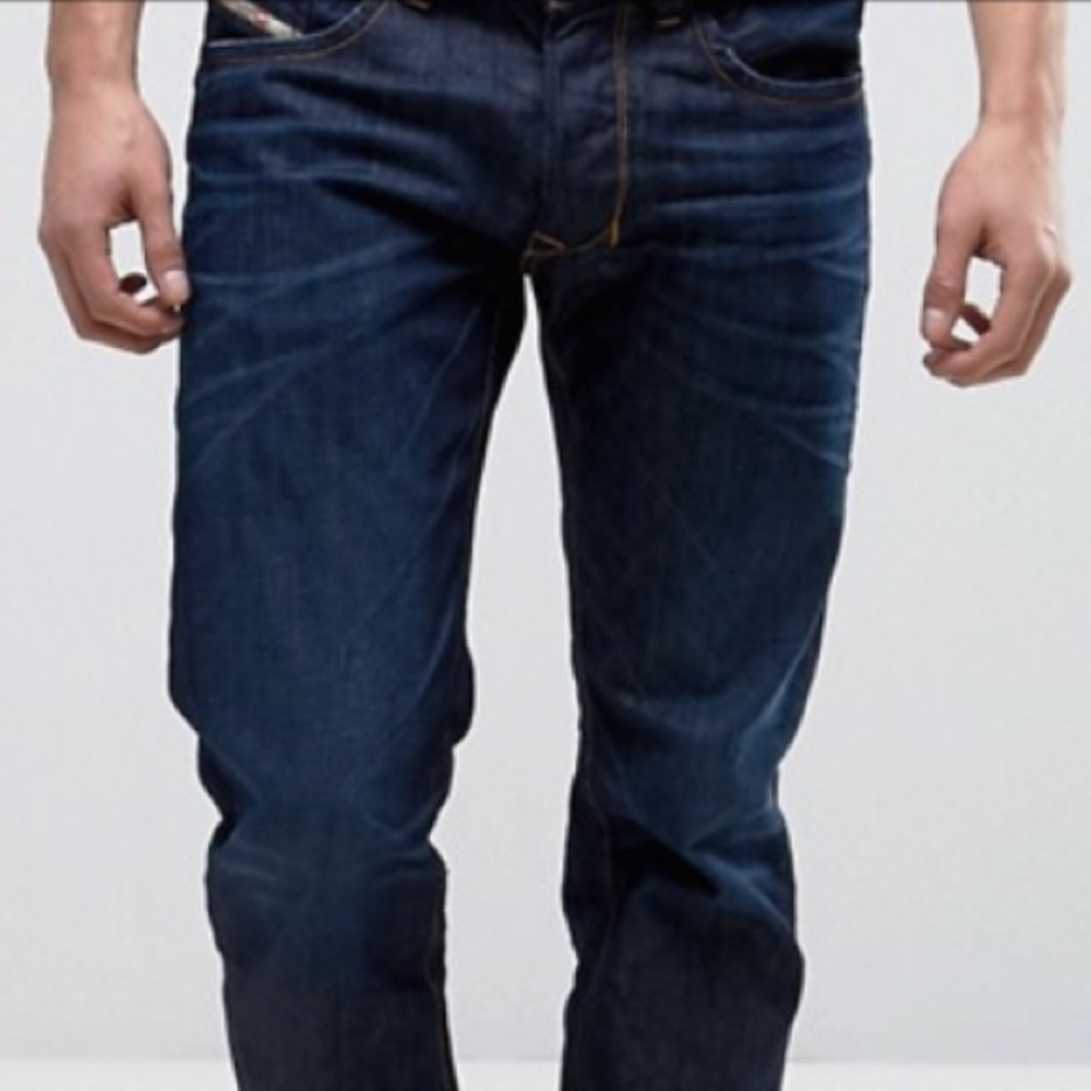 Diesel Jeans Larkee Straight Fit. 31w x 32L